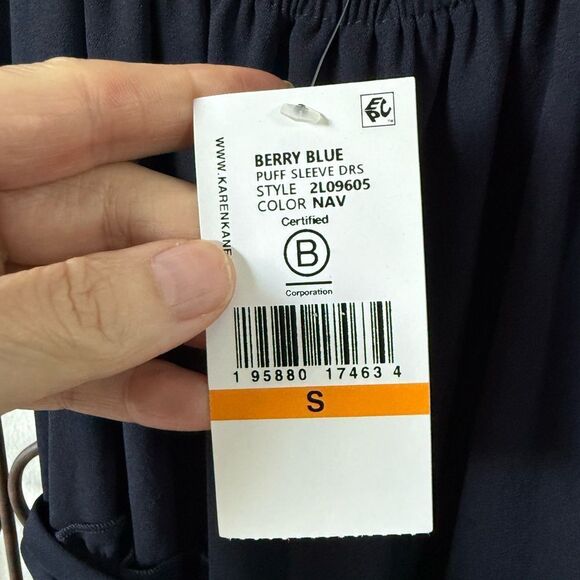 Romantic and alluring, this breezy midi dress NWT size Sm. - Picture 10 of 10